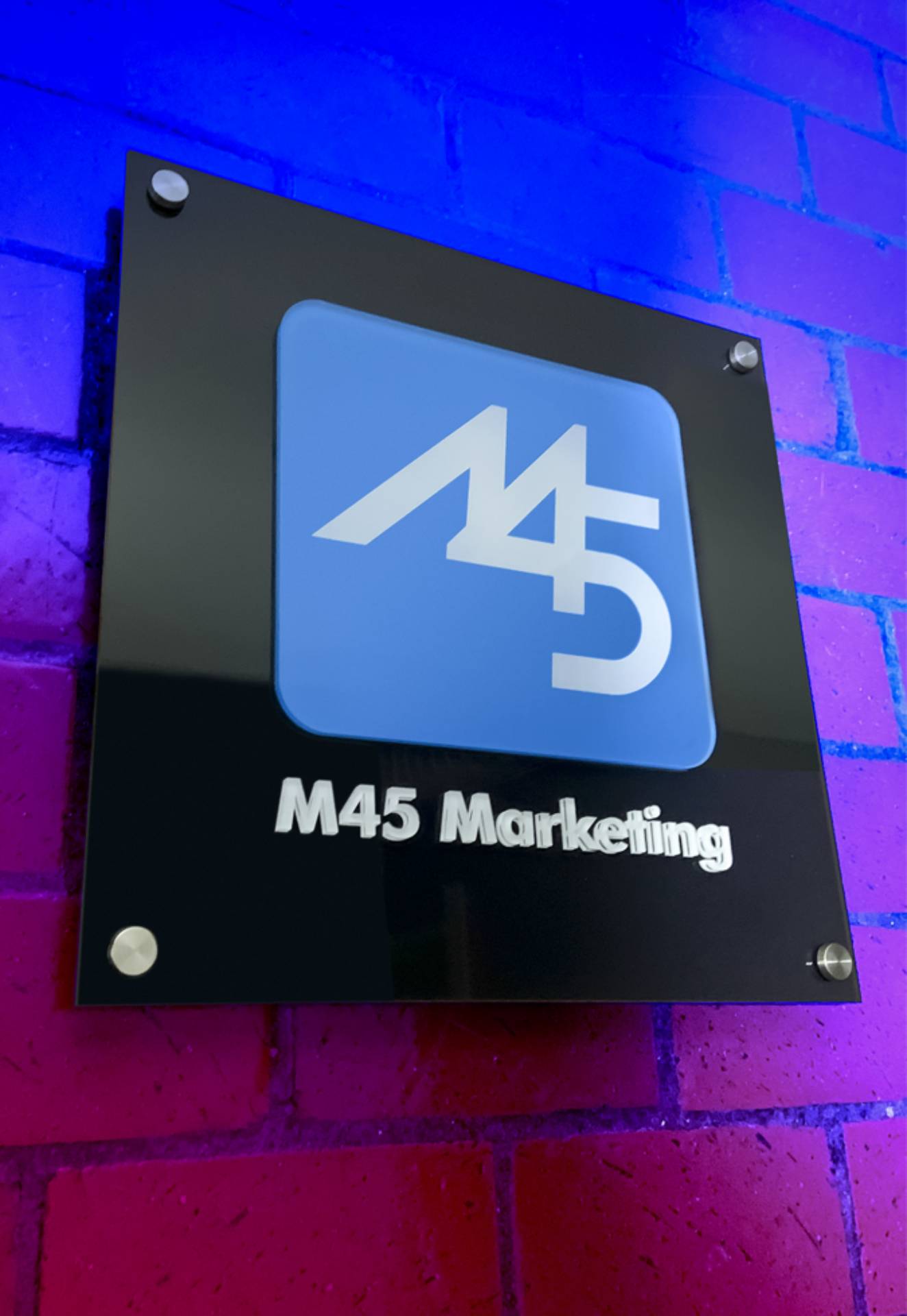 M45 Signage